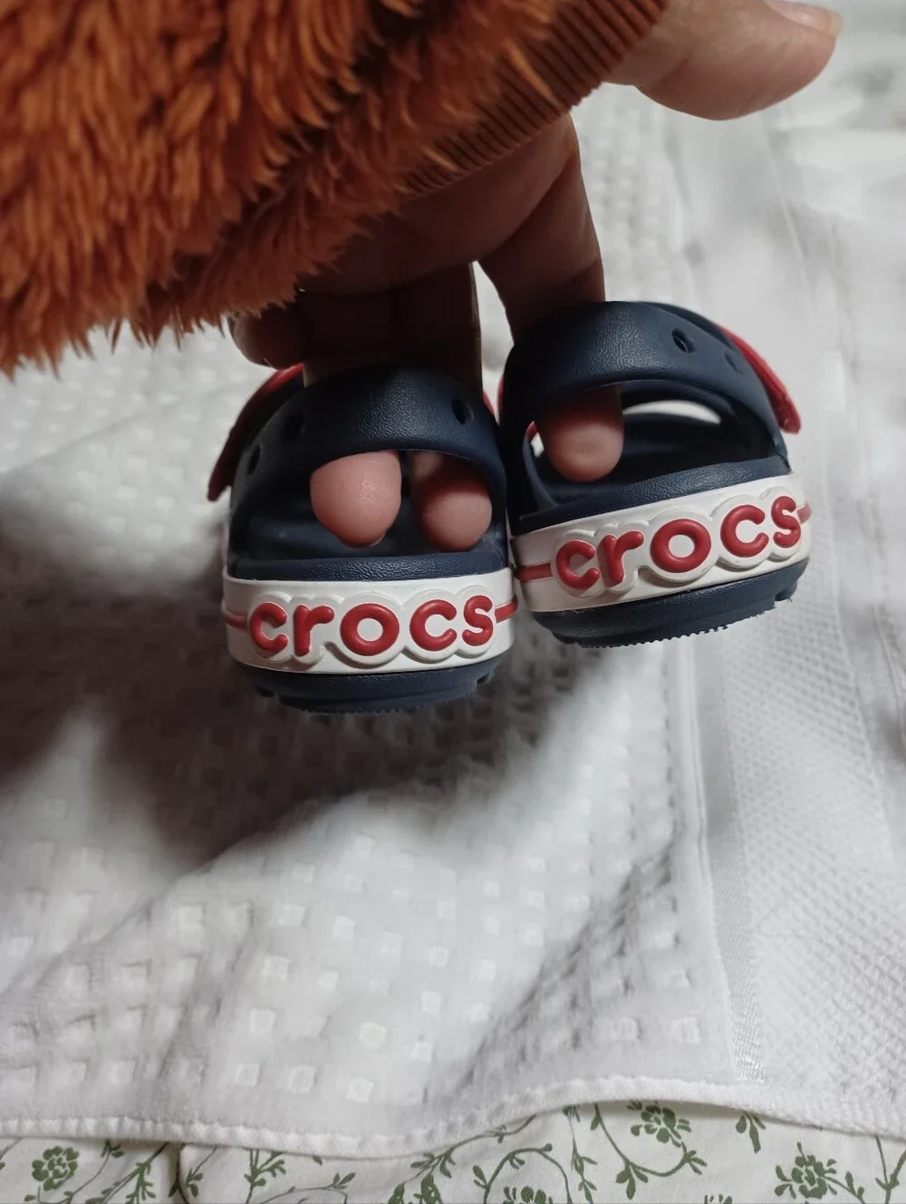 CROCS Kids Navy and Red Strap Sandals